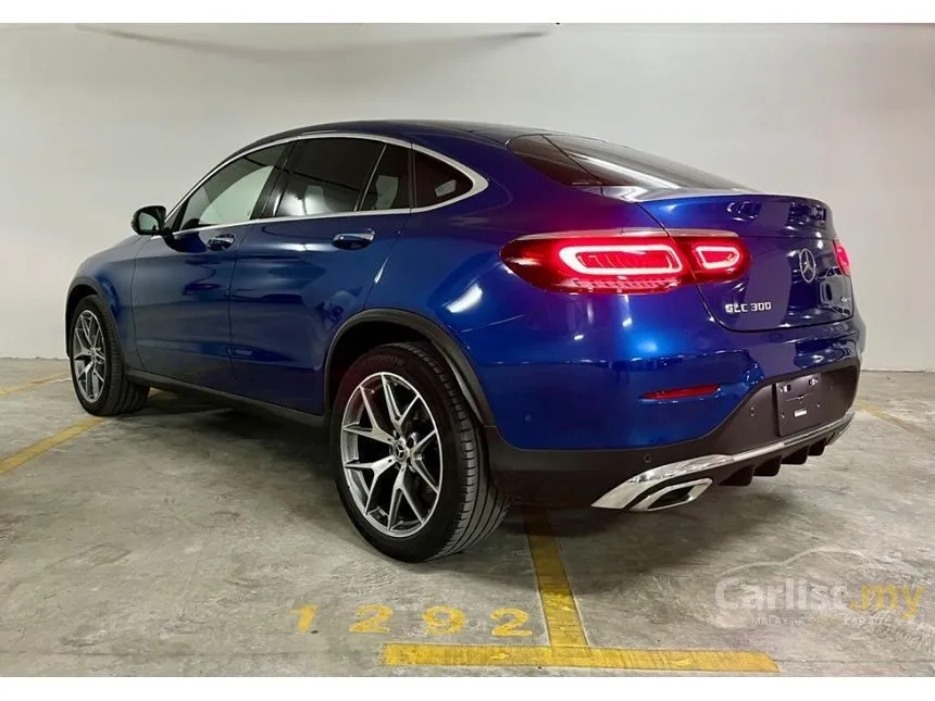 2022 Mercedes-Benz GLC300 4MATIC AMG Line Coupe