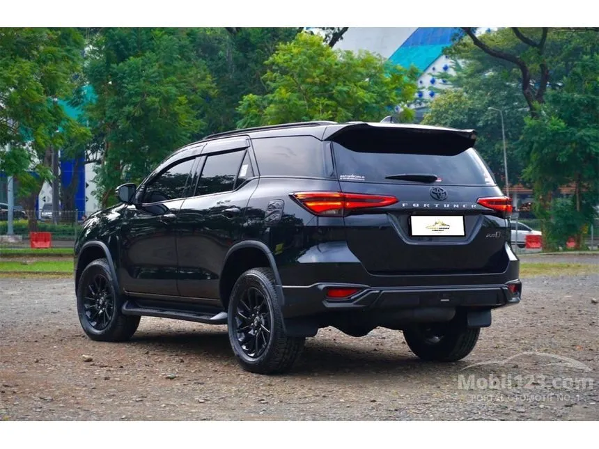 2022 Toyota Fortuner GR Sport 4X2 SUV