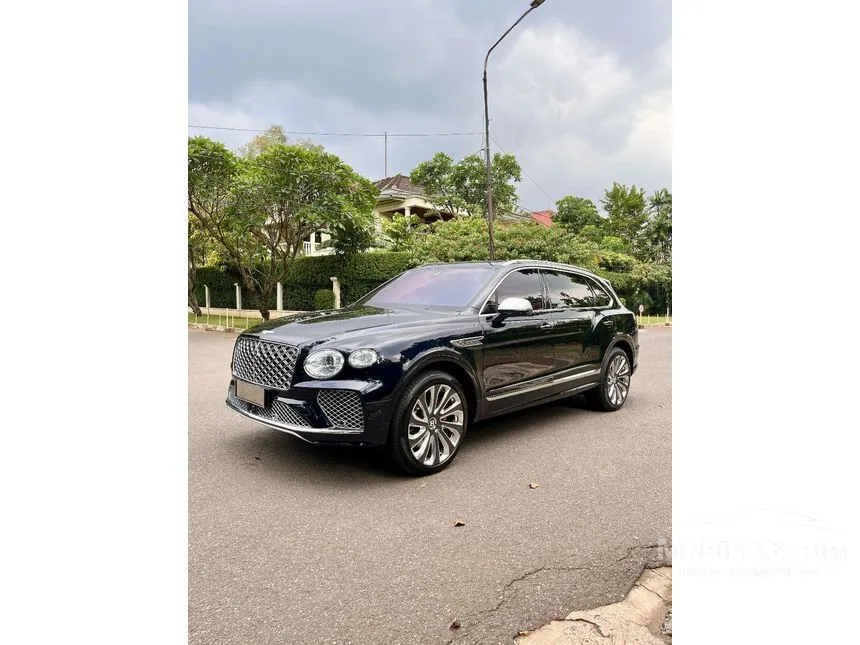 2024 Bentley Bentayga EWB SUV
