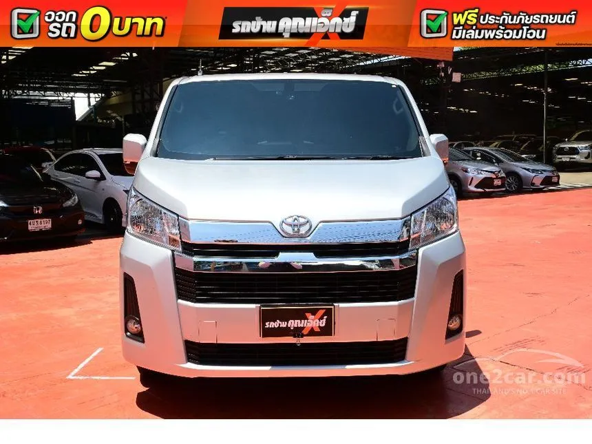 2023 Toyota HIACE GL Van