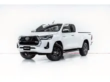 2022 Toyota HILUX REVO 2.4 Smart Cab Prerunner Mid Pickup