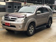 2005 Toyota Fortuner 2.7 (ปี 04-08) V SUV AT