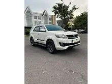 2014 Toyota Fortuner 2.5 G TRD SUV (Low KM)