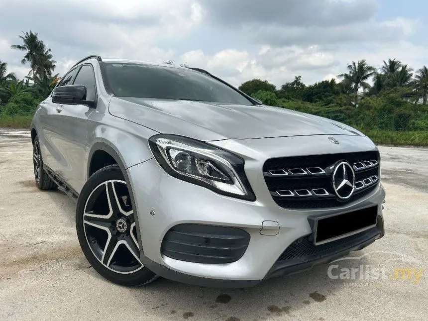 2017 Mercedes-Benz GLA250 4MATIC AMG Line SUV