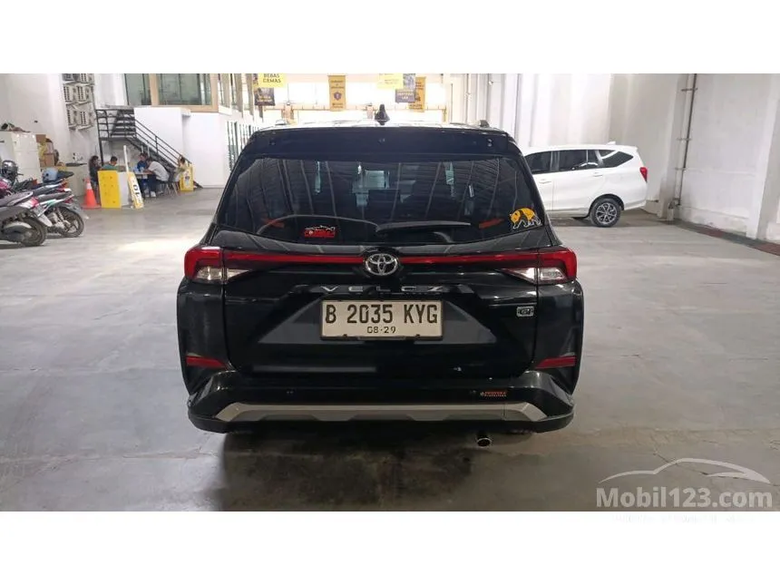 2022 Toyota Veloz Q TSS (Non Premium Color) MPV