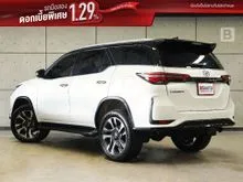 2023 Toyota FORTUNER 2.4 Legender SUV