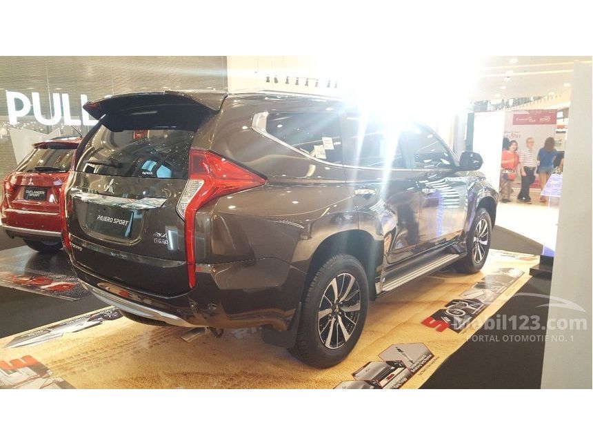 Jual Mobil  Mitsubishi Pajero  Sport  2019 Dakar  2 4 di DKI 