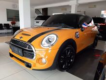 2017 MINI Cooper 2.0 S UK Flag Miles 1.xxx