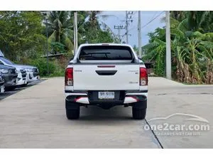2019 Toyota HILUX REVO 2.4 E Plus Prerunner Double Cab Pickup