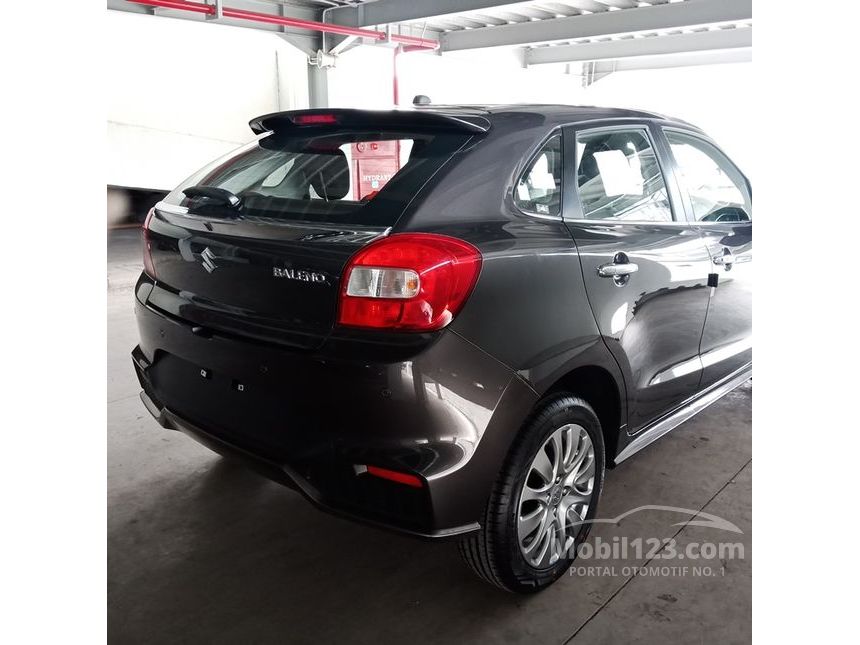 Jual Mobil Suzuki Baleno 2018 GL 1.4 di Jawa Timur Manual 