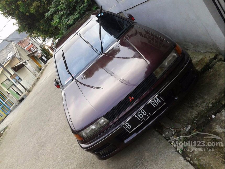 1990 Mitsubishi Lancer Sedan