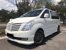 Hyundai Starex 2.5(A) Royal 12Seaters Leather Seat ( Free Warranty Roadtax )