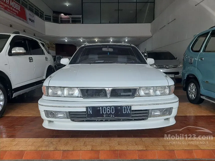 Jual Mobil Mitsubishi Eterna 1991 2.0 di Jawa Timur Manual Sedan Putih Rp 35.000.000