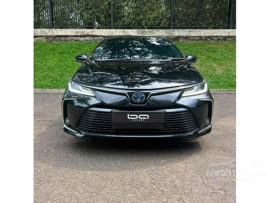 2022 Toyota Corolla Altis Hybrid Sedan