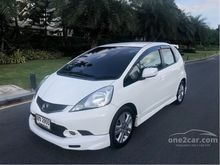 2011 Honda Jazz 1.5 (ปี 08-14) SV i-VTEC Hatchback AT