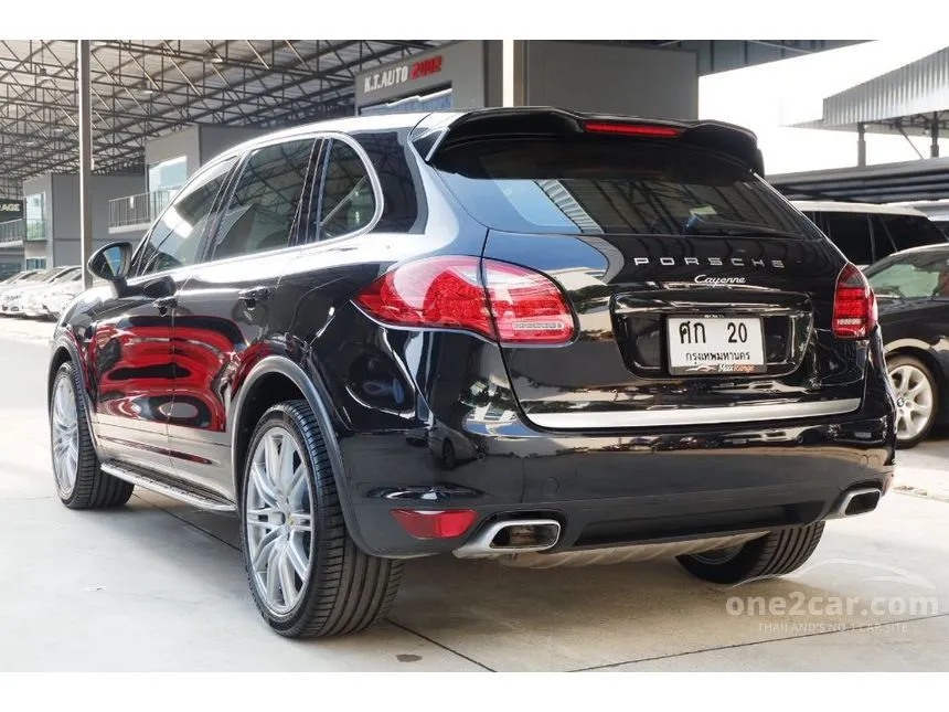 2011 Porsche CAYENNE D SUV