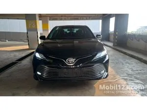 2019 Toyota Camry 2.5 Hybrid Sedan
