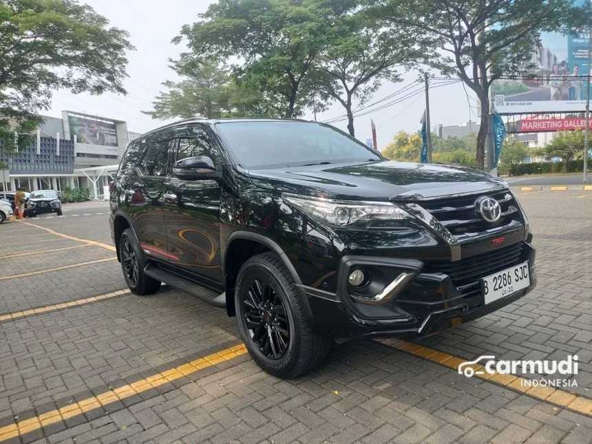 2020 Toyota Fortuner VRZ TRD 4X2 SUV