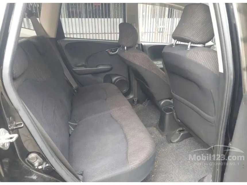 2011 Honda Jazz RS Hatchback