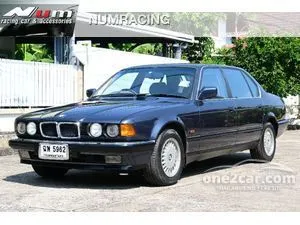 1992 BMW 730i 3.0 Sedan