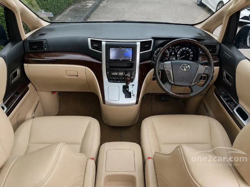 2012 Toyota VELLFIRE V Van