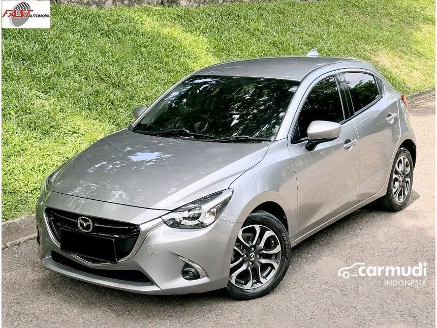 2017 Mazda 2 R Hatchback