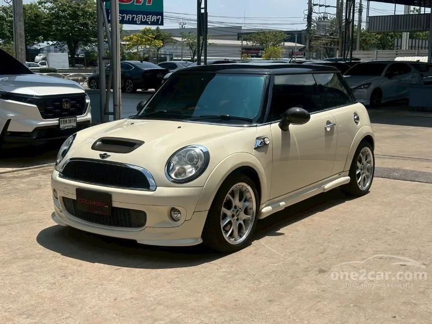 2009 Mini COOPER S Look 2 Hatchback