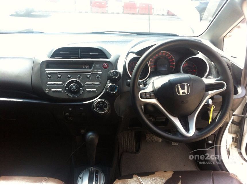2009 Honda Jazz SV i-VTEC Hatchback