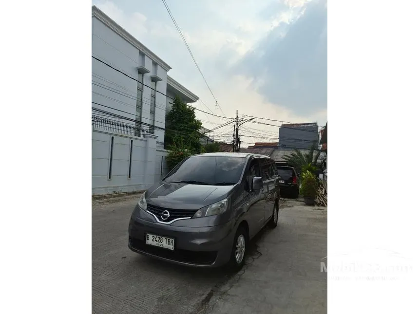 2013 Nissan Evalia SV MPV