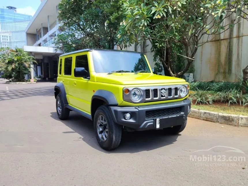 Jual Mobil Suzuki Jimny 2023 1.5 di DKI Jakarta Automatic Wagon Kuning Rp 550.000.000