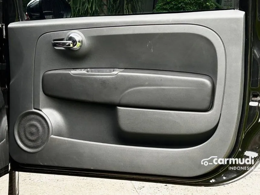 2015 Fiat 500 Lounge Hatchback