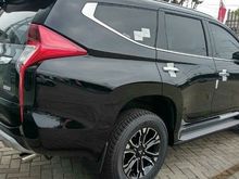 Mitsubishi Pajero Sport 2.4 Dakar Rock Ford Fosgate Limited Edition Ready Stock