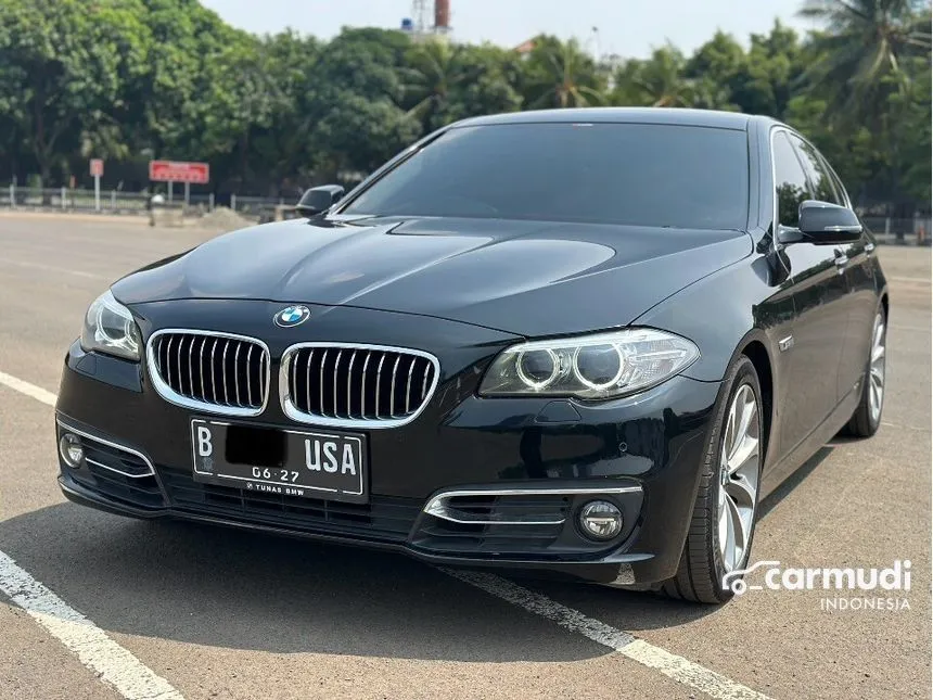 2016 BMW 520i Luxury Sedan