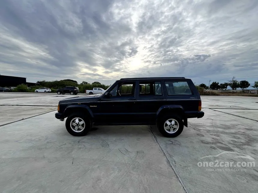 1995 Jeep CHEROKEE Limited SUV