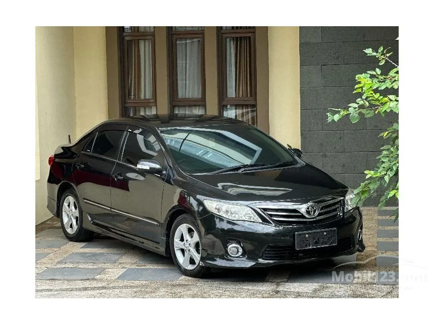 Jual Mobil Toyota Corolla Altis 2010 G 1.8 di Jawa Barat Automatic Sedan Hitam Rp 124.000.000