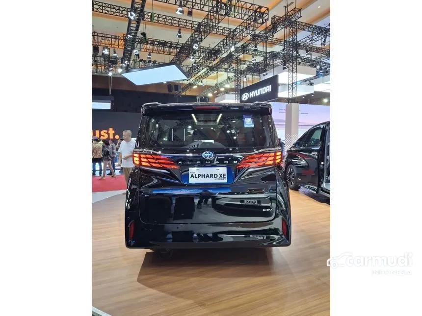 2026 Toyota Alphard XE HEV (Non Premium Color) MPV