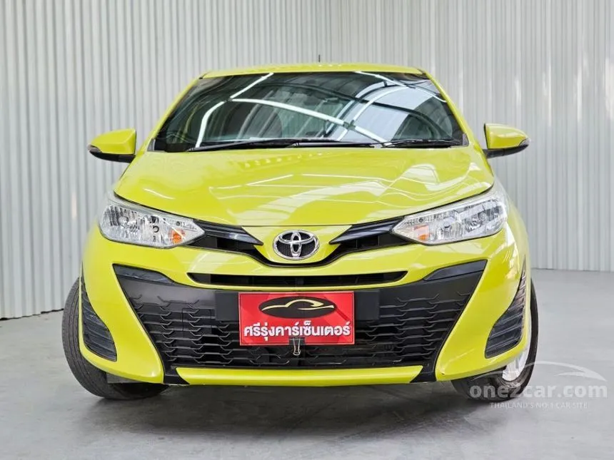 2018 Toyota YARIS E Hatchback