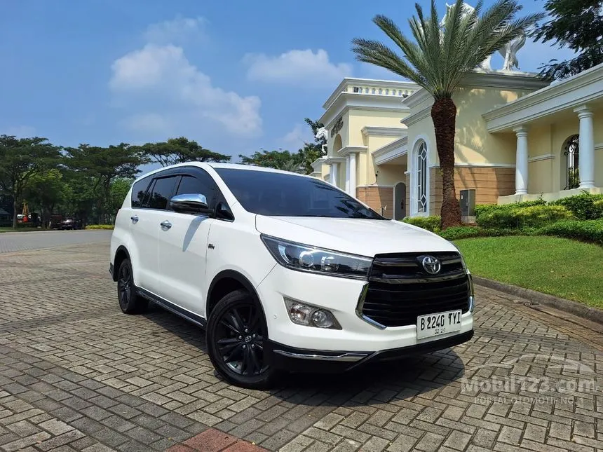 Jual Mobil Toyota Innova Venturer 2019 2.0 di DKI Jakarta Automatic Wagon Putih Rp 285.000.000