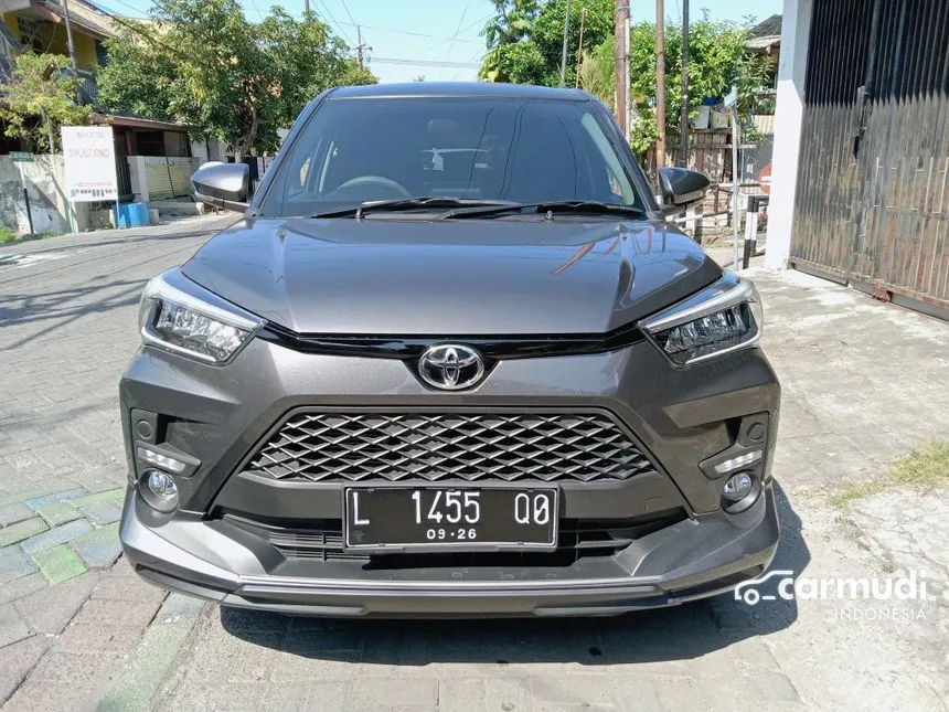 Jual Mobil Toyota Raize 2021 GR Sport 1.0 di Jawa Timur Automatic Wagon Abu