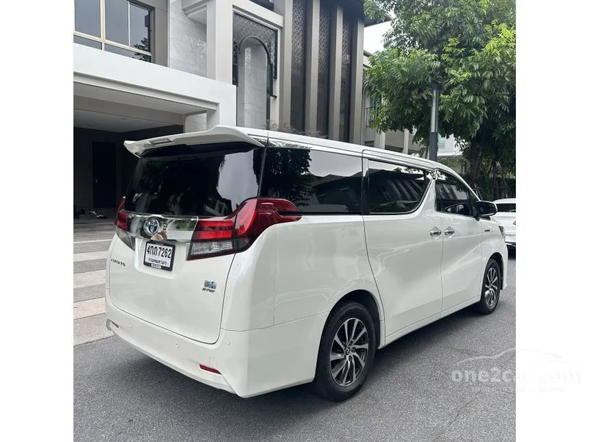 2015 Toyota Alphard G Van