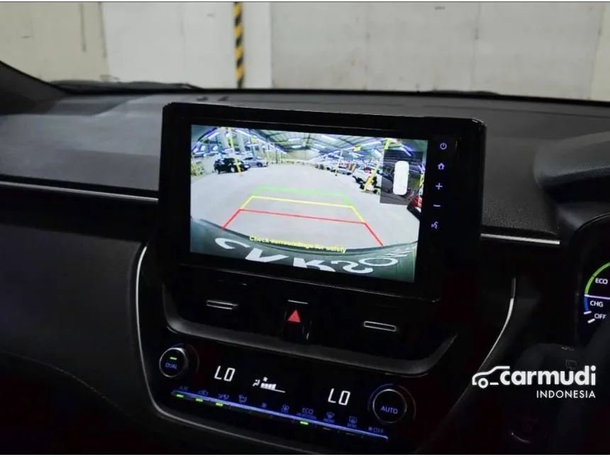 2022 Toyota Corolla Cross Hybrid SUV