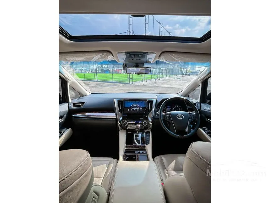 2022 Toyota Alphard G MPV