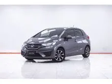 2015 Honda JAZZ 1.5 (ปี 14-22) V+ Hatchback