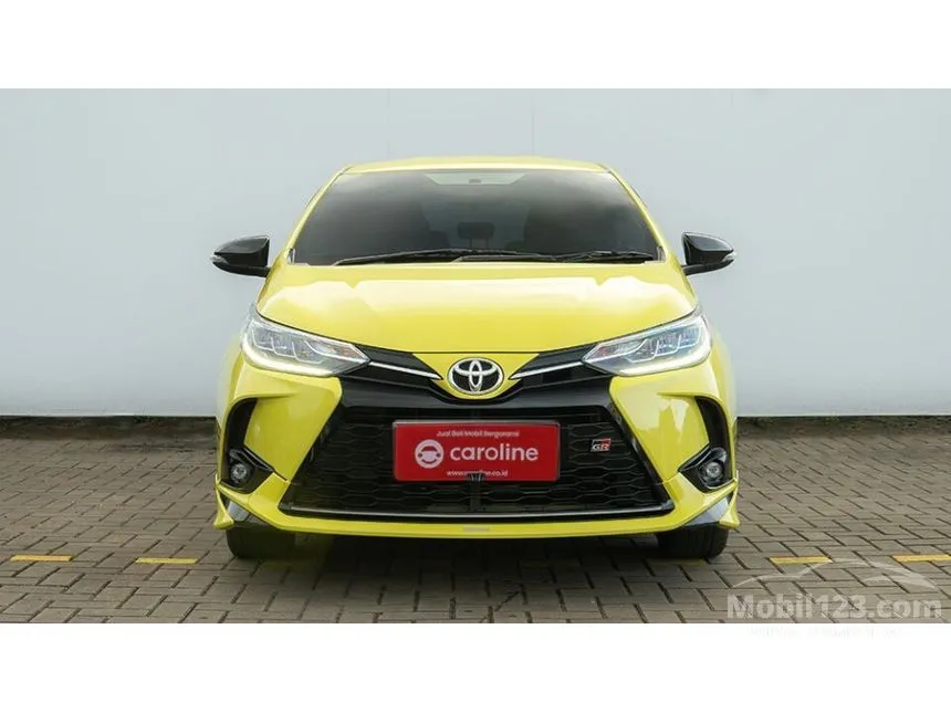Jual Mobil Toyota Yaris 2022 S GR Sport 1.5 di Banten Automatic Hatchback Kuning Rp 252.000.000
