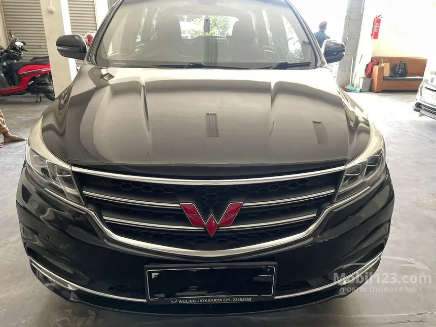 Jual Mobil Wuling Cortez 2018 L Lux 1.8 di Jawa Barat Automatic Wagon Hitam Rp 125.000.000