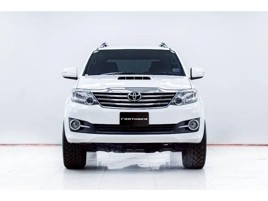 2015 Toyota FORTUNER V SUV