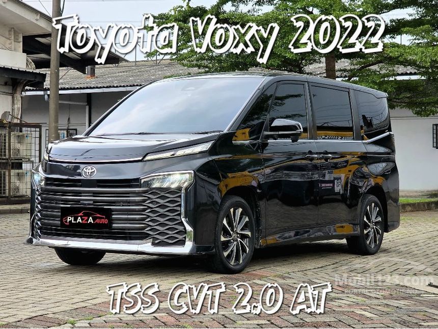 Jual Mobil Toyota Voxy 2022 (Premium Color) 2.0 di Banten Automatic MPV ...
