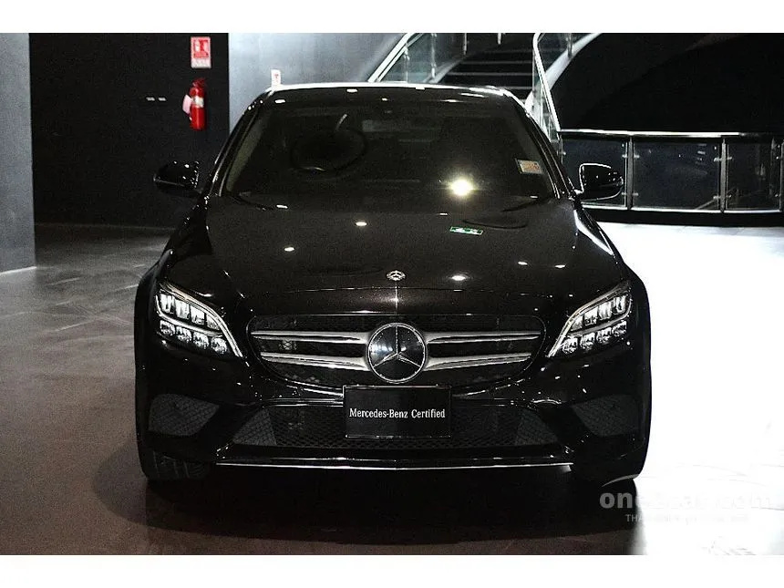 2021 Mercedes-Benz C300 e Avantgarde Sedan