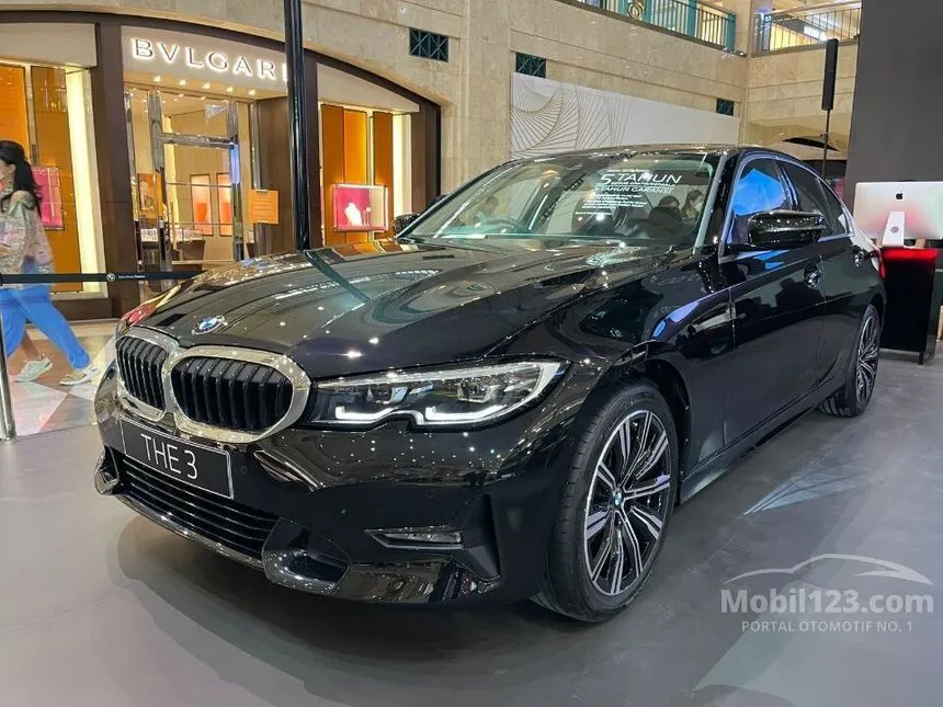 Jual Mobil BMW 320i 2022 Sport 2.0 di DKI Jakarta Automatic Sedan Hitam ...