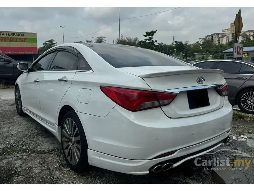 2013 Hyundai Sonata Premium Sedan